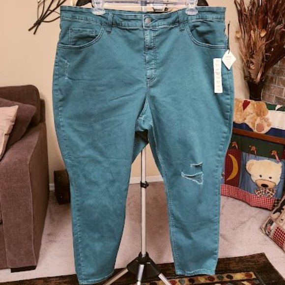 Ava & Viv Denim - NWT AVA & VIV high rise ankle skinny jeans sz 26W